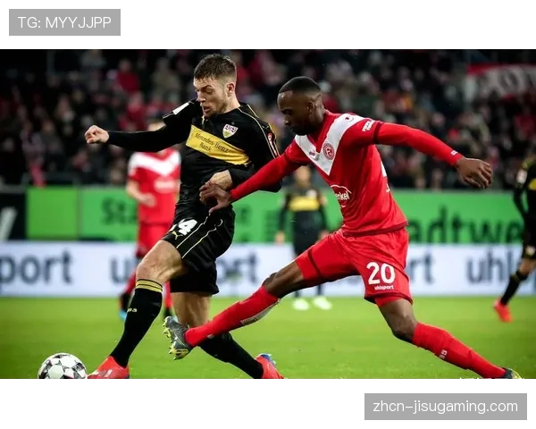 即时：勒沃库森1-0斯图加特，安德里希世界波破门