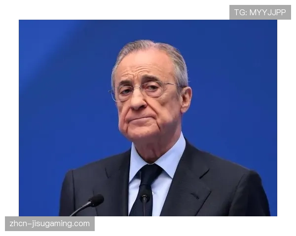 争议判罚：皇马疑似点球申诉未果，主裁判未听取VAR建议